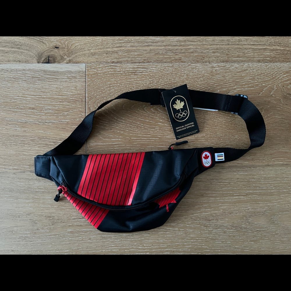 Team Canada 2021 Tokyo Summer Olympics Fanny Pack